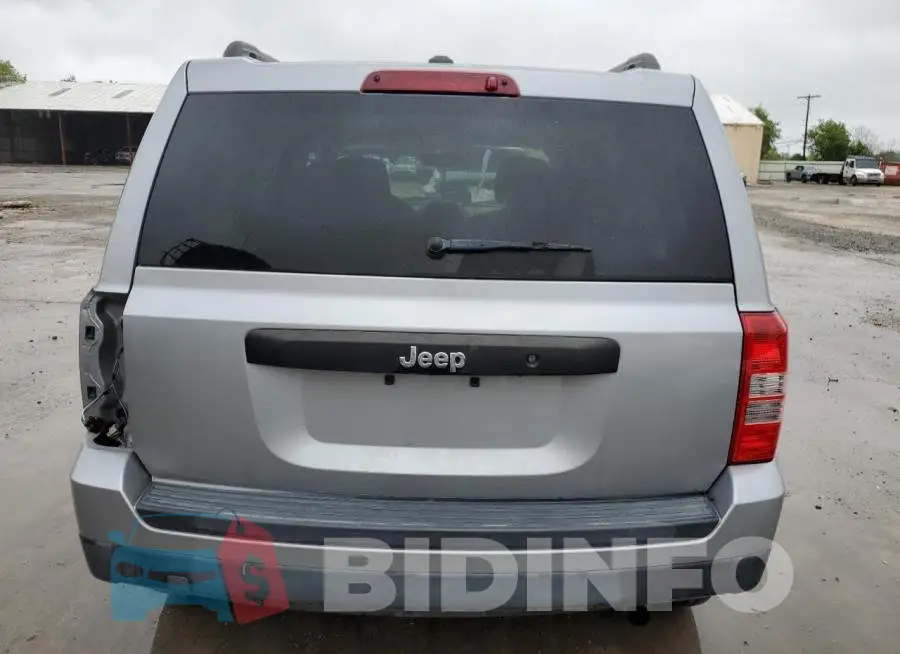 1C4NJPBB6HD120447 Photo# 6
