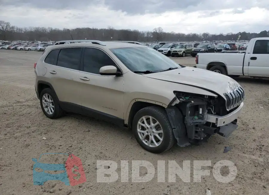 1C4PJLCB6FW554112 Photo# 4