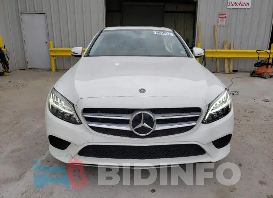 55SWF8DB6KU312216 Photo# 5