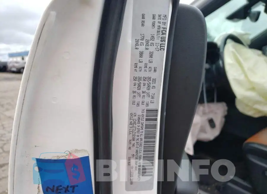 1C4SDJET2JC161004 Photo# 10