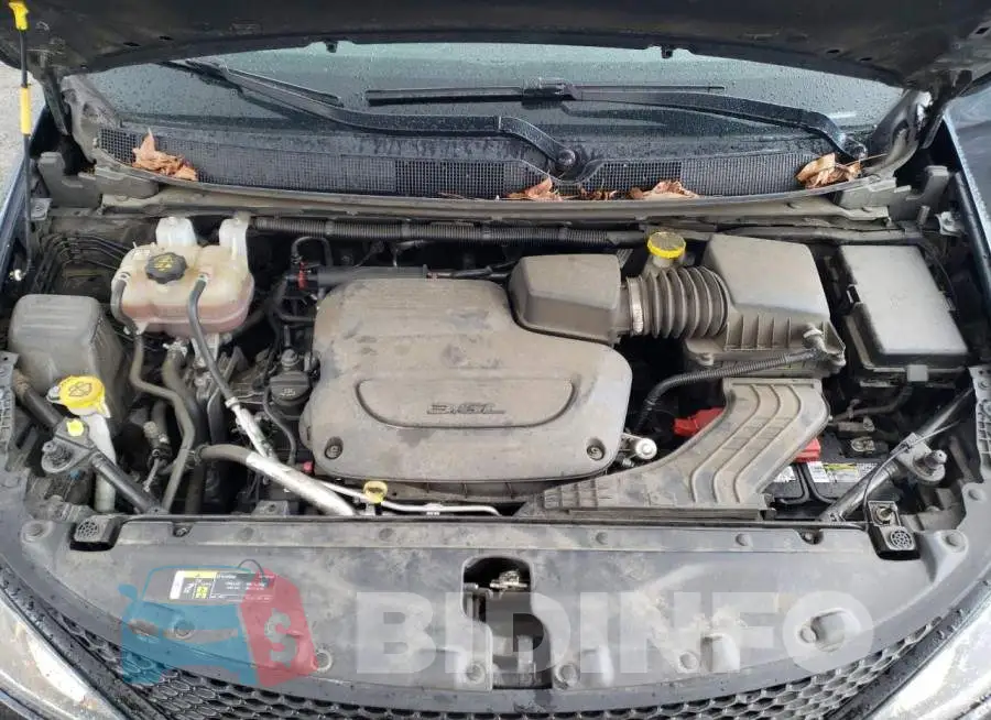 2C4RC1EGXKR633477 Photo# 12