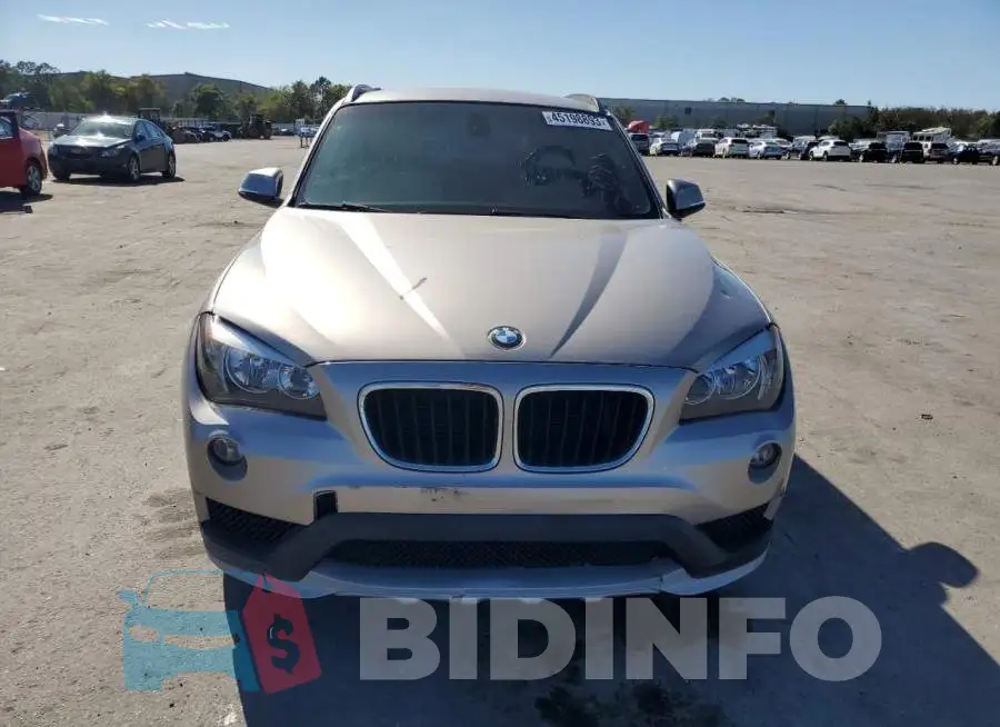 WBAVM1C54FV314511 Photo# 5