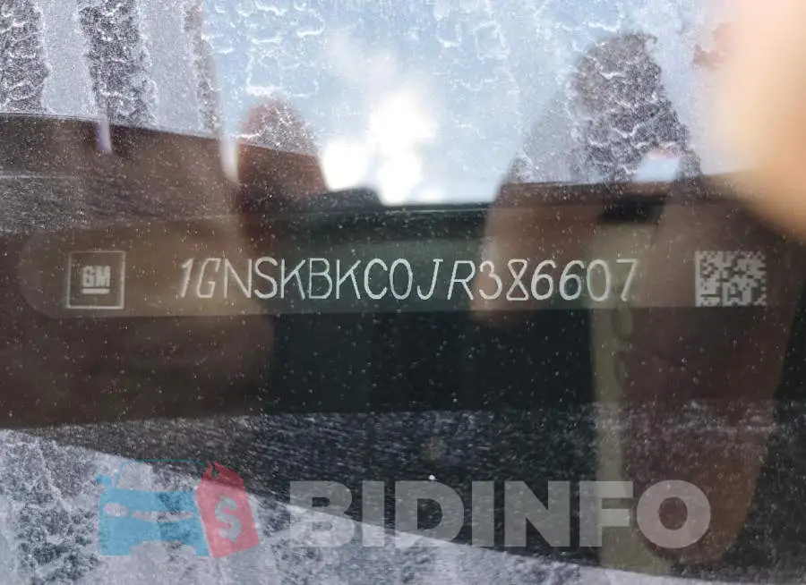 1GNSKBKC0JR386607 Photo# 13