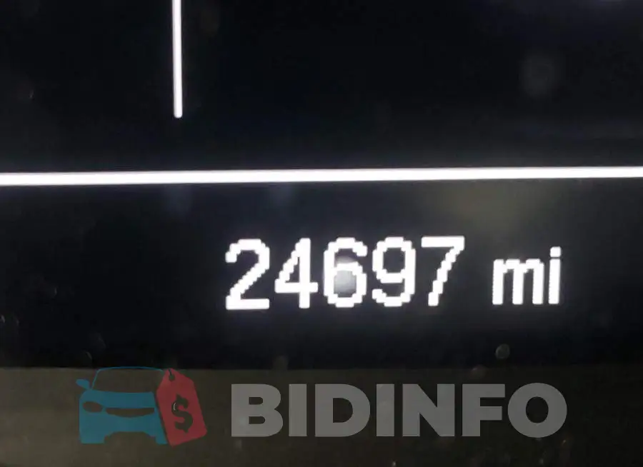 KL7CJLSB2KB718194 Photo# 8