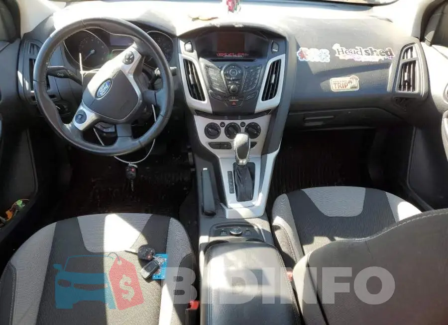 1FADP3F22EL310797 Photo# 8