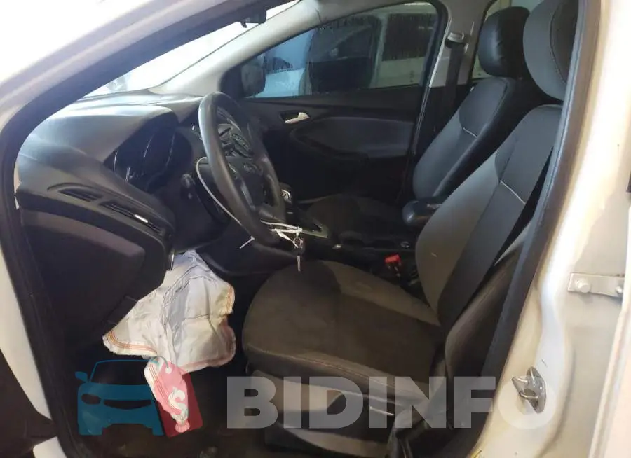 1FADP3F26EL400471 Photo# 7