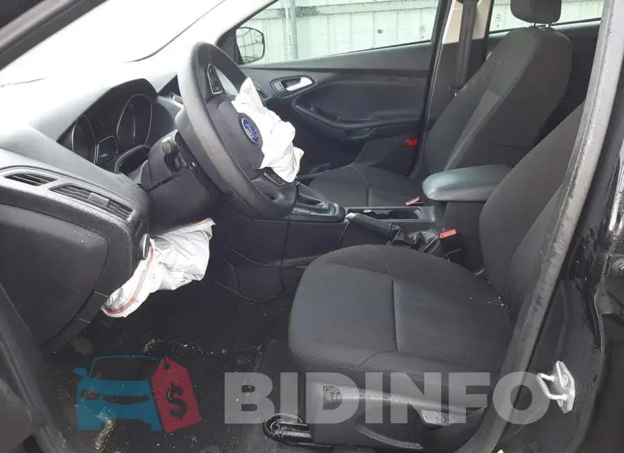 1FADP3FE4JL320722 Photo# 7