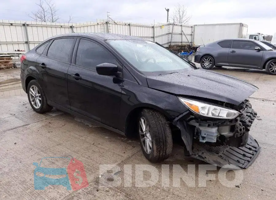 1FADP3FE4JL320722 Photo# 4
