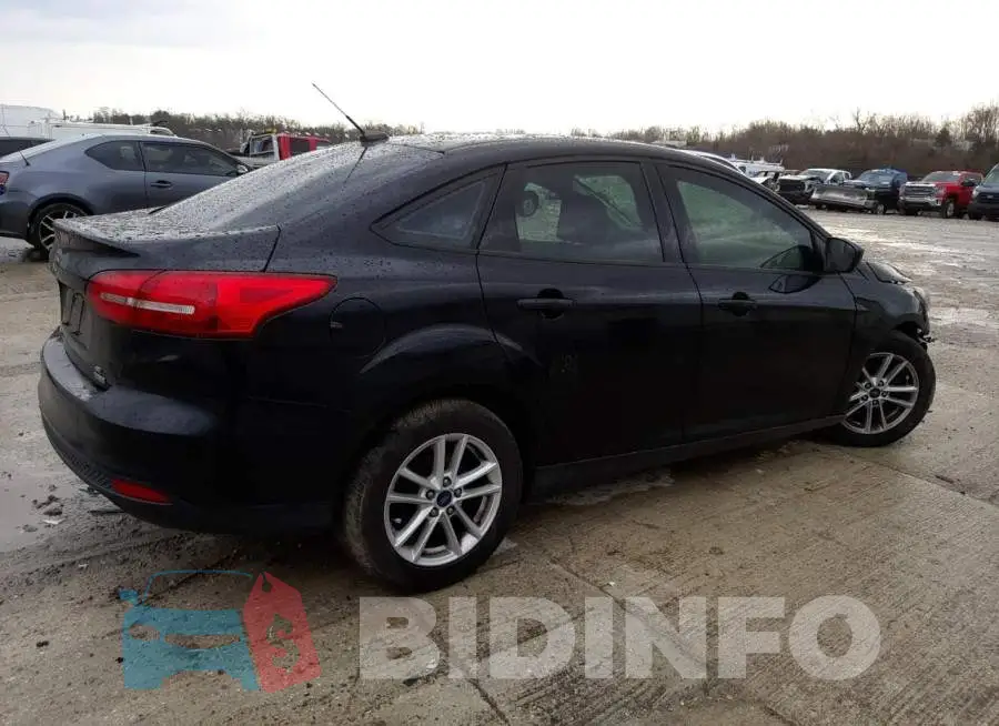 1FADP3FE4JL320722 Photo# 3