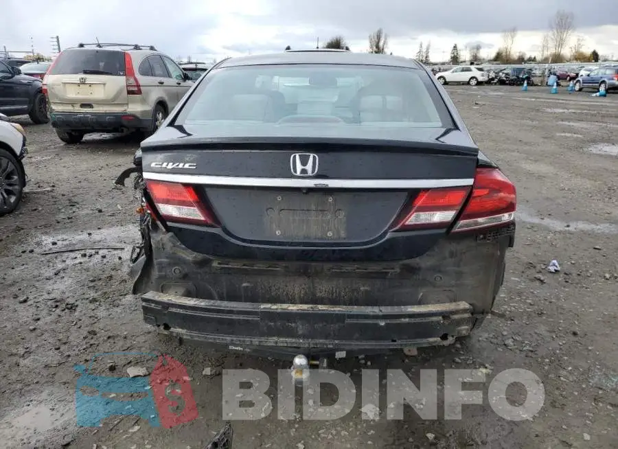 19XFB2F57EE266715 Photo# 6