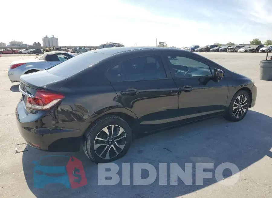 19XFB2F82FE014818 Photo# 3