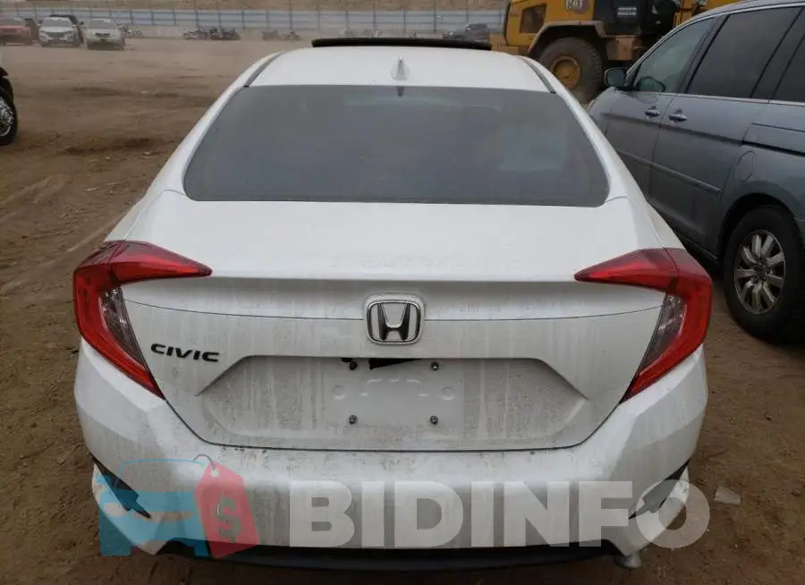 19XFC2F70HE025274 Photo# 6