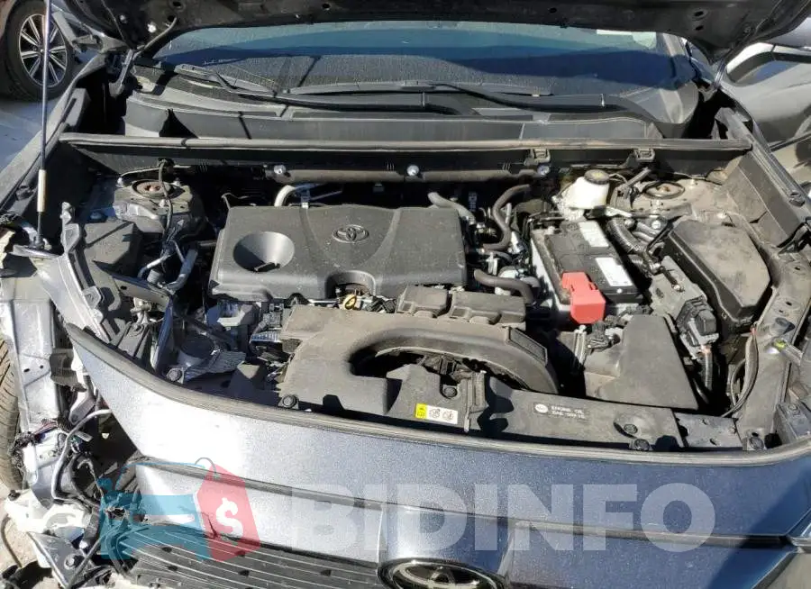 2T3C1RFV8MC119824 Photo# 12