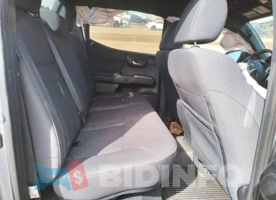 3TMCZ5AN2KM281275 Photo# 10