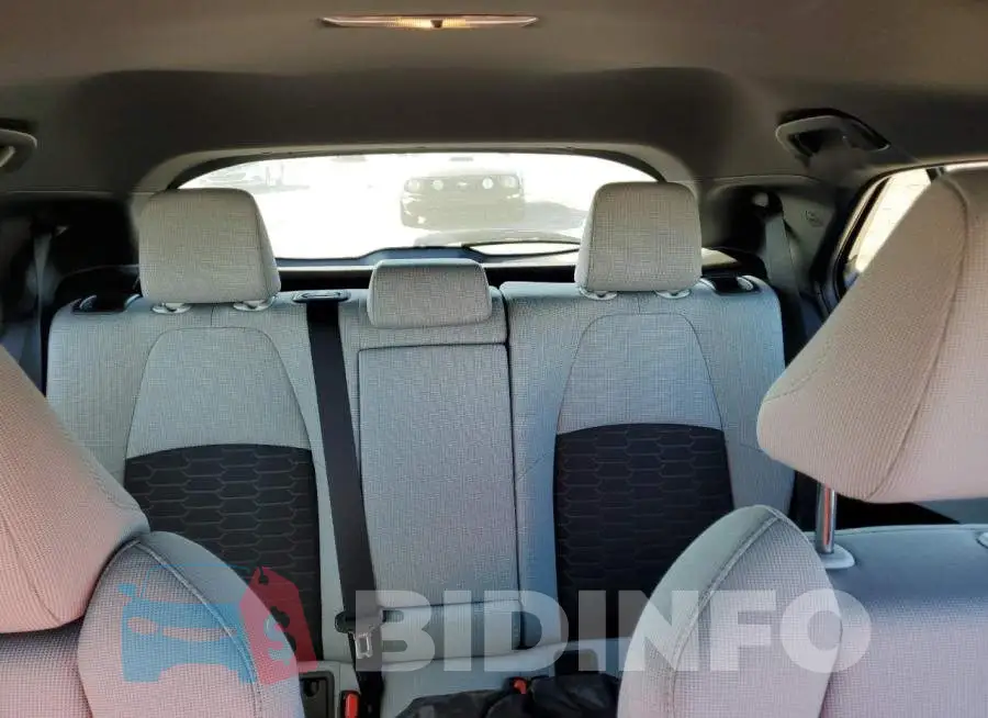 JTND4MBE0N3186114 Photo# 10