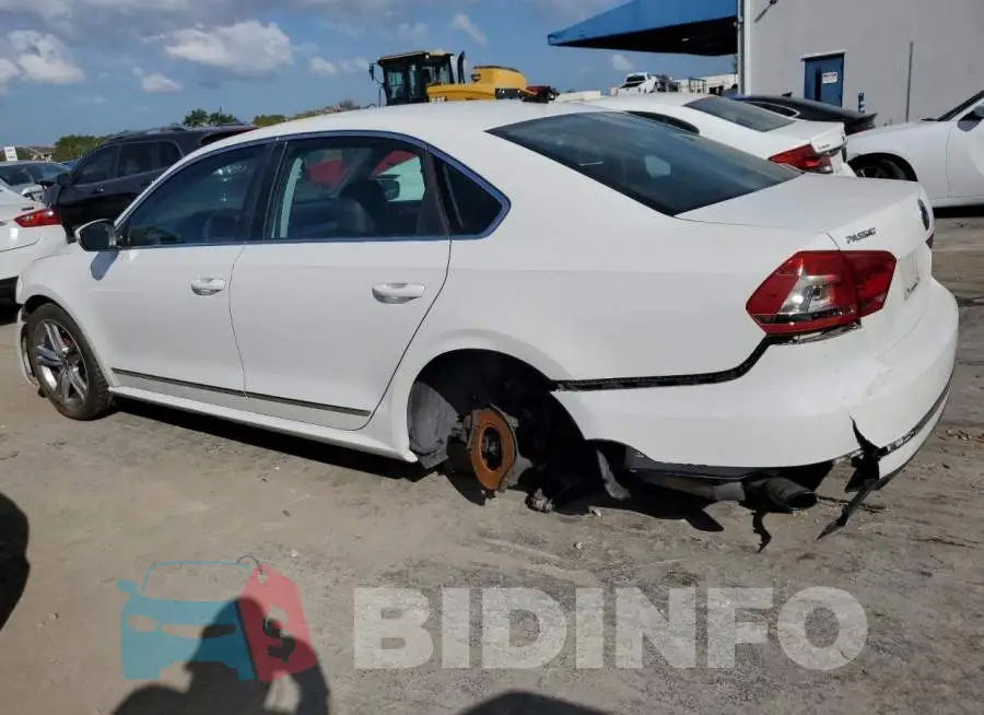 1VWBS7A36FC018169 Photo# 2