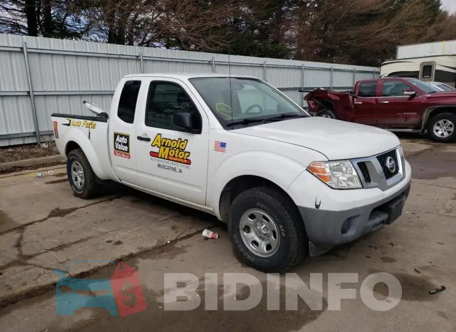 1N6BD0CT0JN742063 Photo# 4
