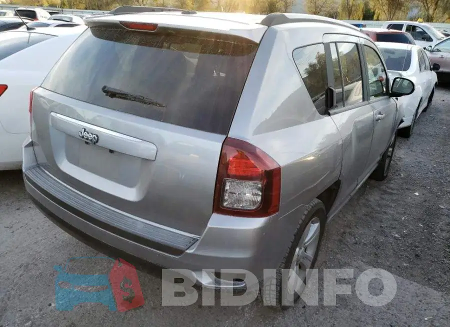 1C4NJCBA8GD665192 Photo# 4