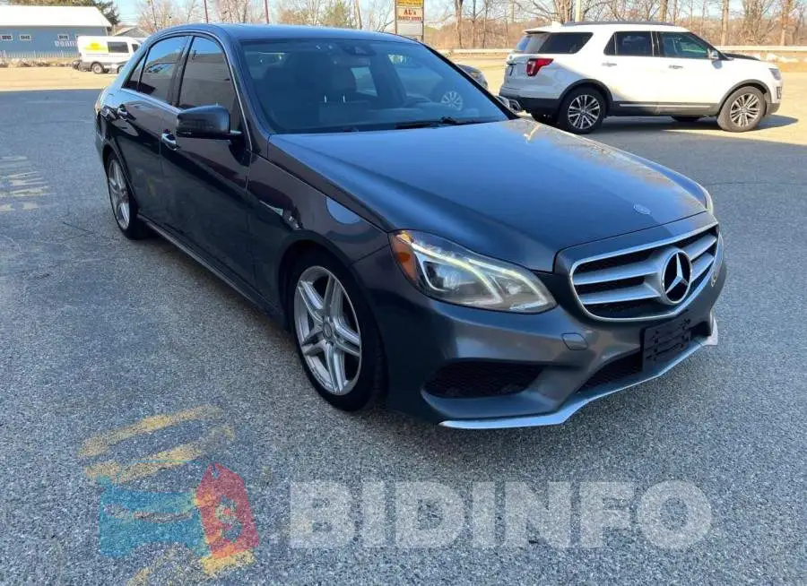 WDDHF8JB2EA805263 Photo# 1