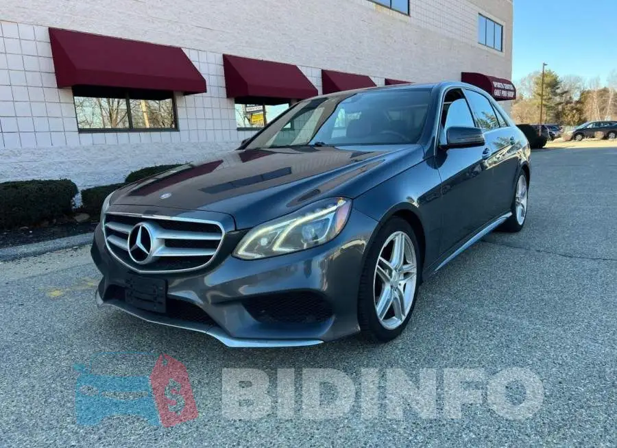 WDDHF8JB2EA805263 Photo# 2