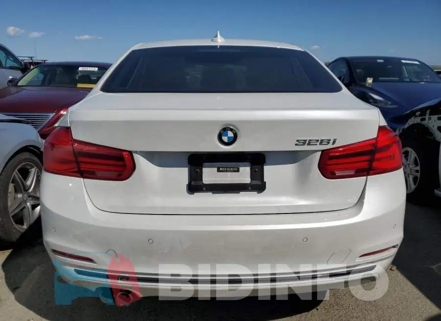 WBA8E9C56GK647854 Photo# 6