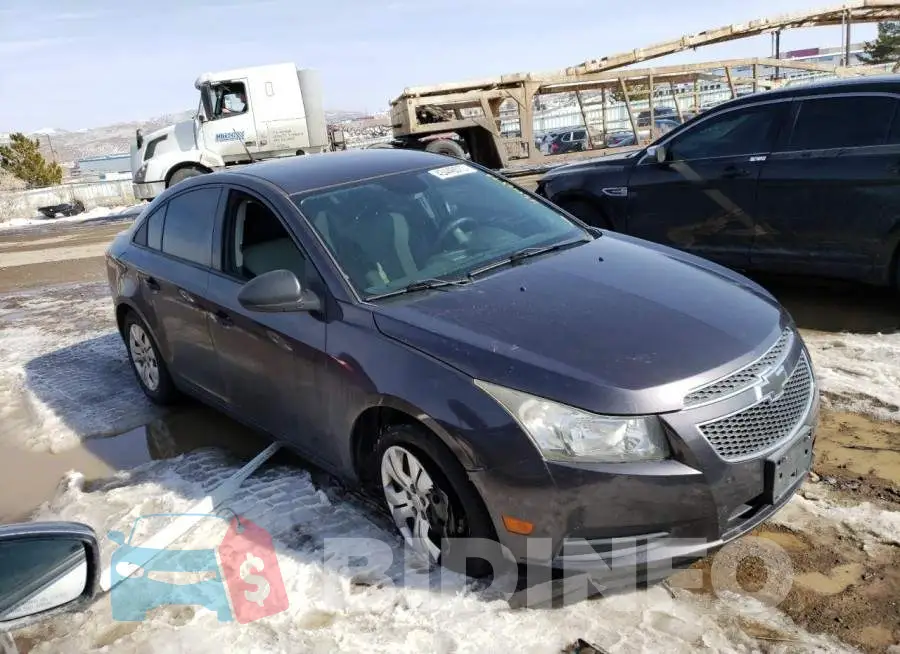 1G1PB5SH6E7473255 Photo# 4