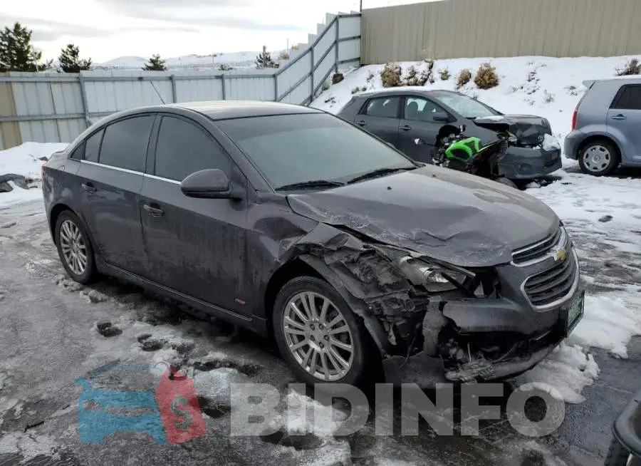 1G1PE5SB1F7101665 Photo# 4