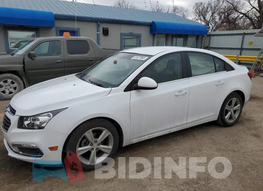 1G1PE5SB5F7276761 Photo# 1