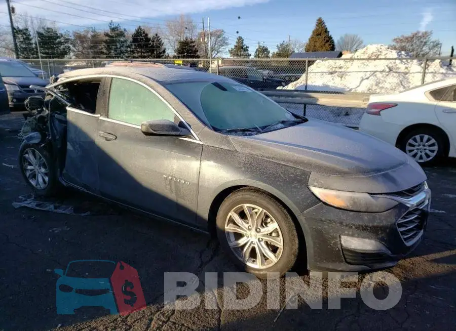 1G1ZD5ST1LF101090 Photo# 4