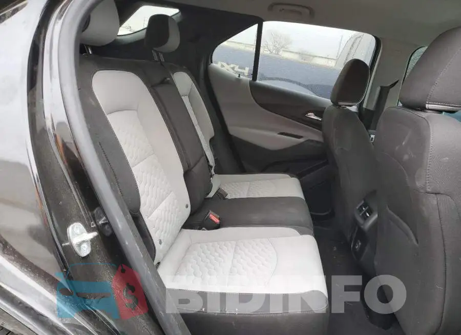 2GNAXHEV2M6101158 Photo# 11