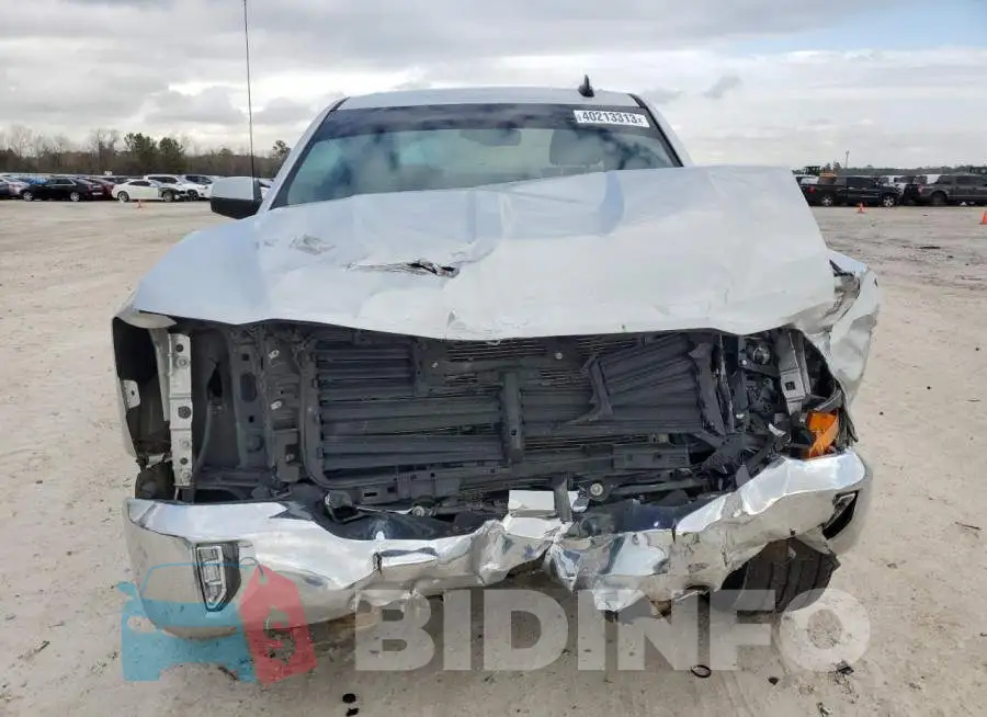3GCPCRECXJG565253 Photo# 5
