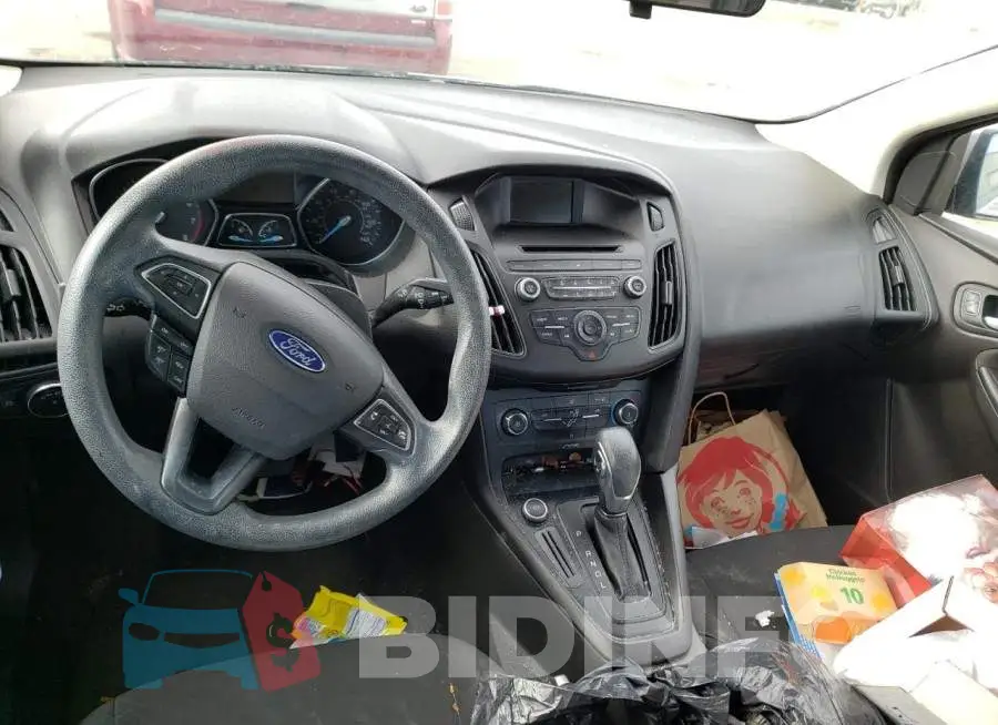 1FADP3F26HL285665 Photo# 8