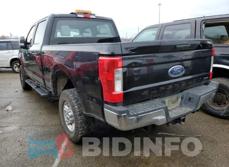 1FT7W2B64JEC20935 Photo# 3