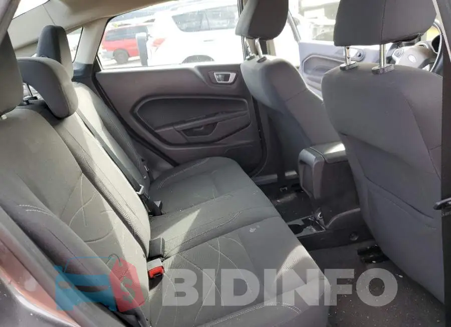 3FADP4BJXEM106931 Photo# 6
