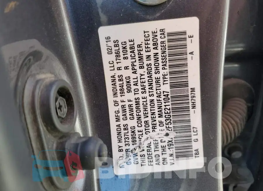 19XFC2F53GE211047 Photo# 12