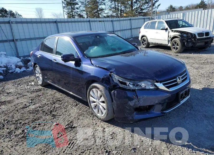 1HGCR2F80EA248344 Photo# 4
