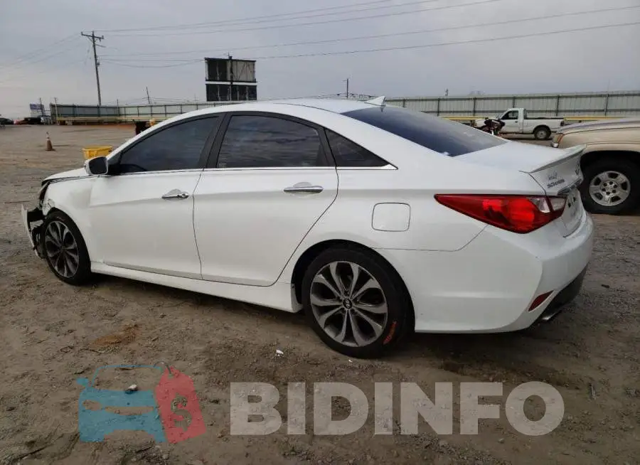 5NPEC4AC5EH820193 Photo# 2