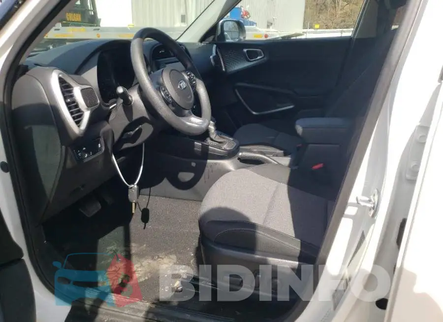 KNDJ23AU3M7789324 Photo# 7