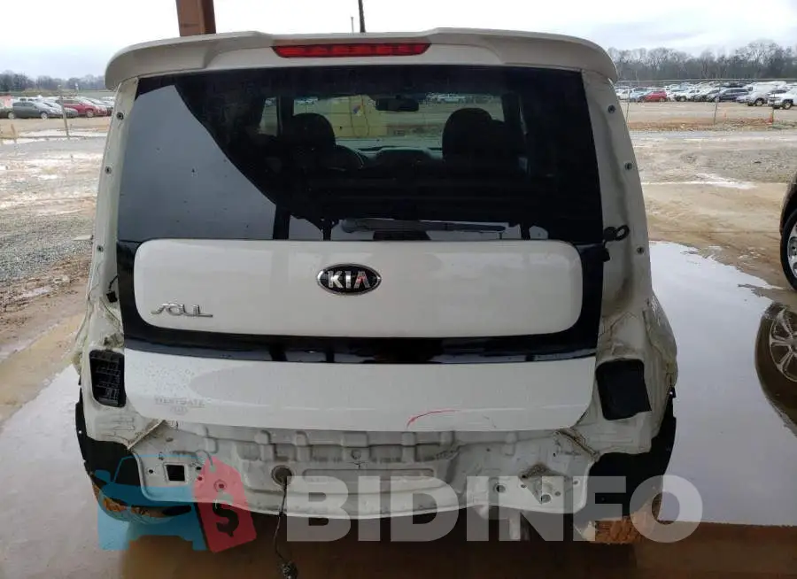 KNDJN2A20F7228923 Photo# 6