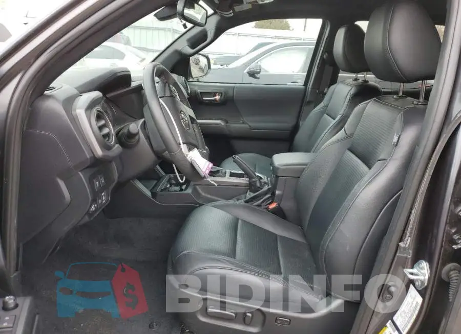3TMCZ5AN1NM457334 Photo# 7