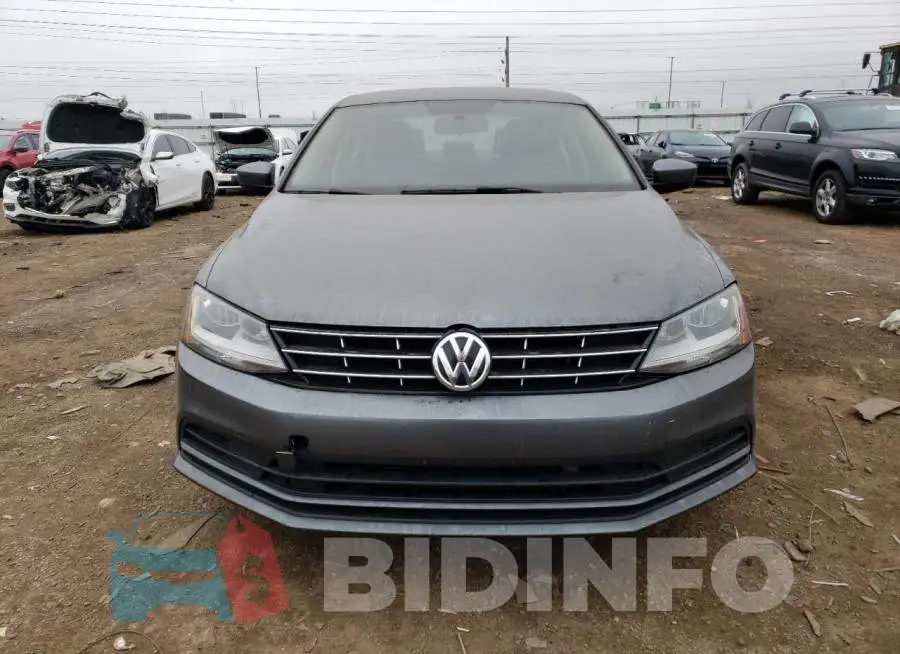3VW2B7AJ2JM227401 Photo# 5
