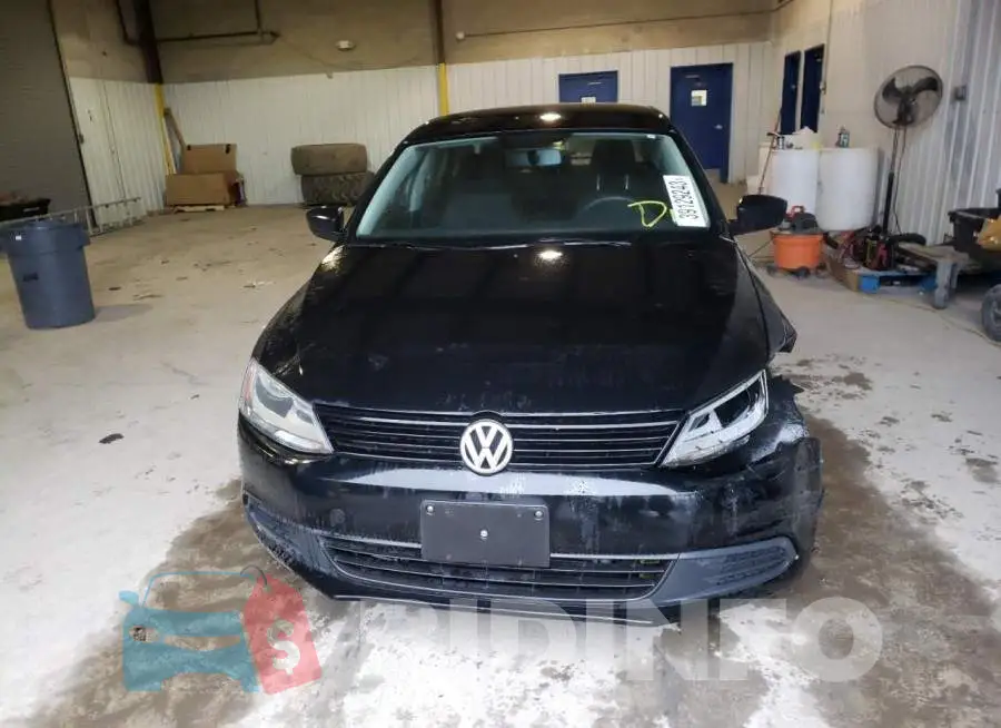 3VW2K7AJ5EM372518 Photo# 5