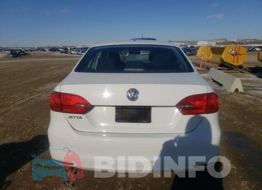 3VW2K7AJ7EM365277 Photo# 6