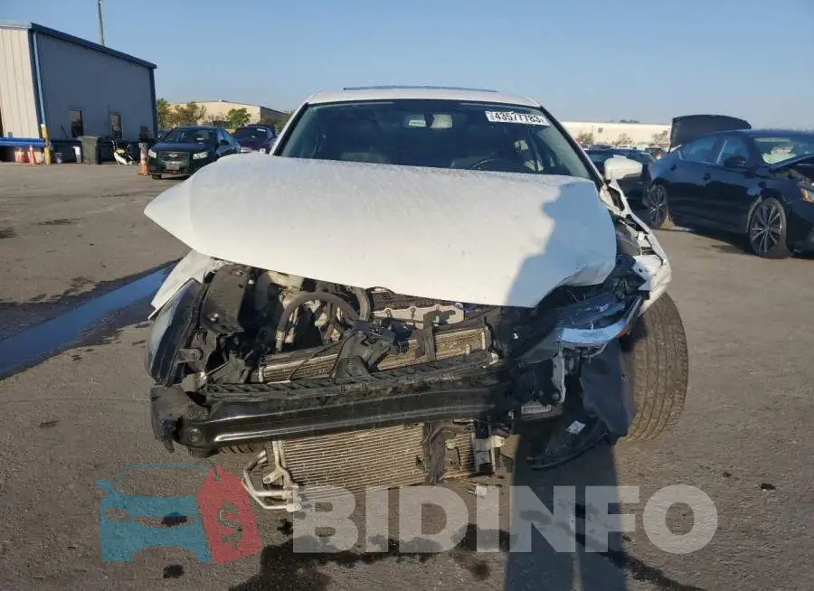 3VWDB7AJ6HM277818 Photo# 5