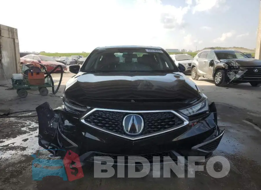 19UDE2F70MA005283 Photo# 5