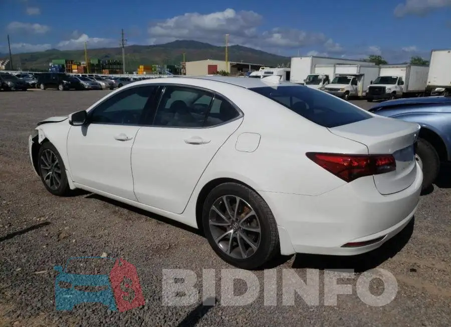 19UUB2F35FA008267 Photo# 2