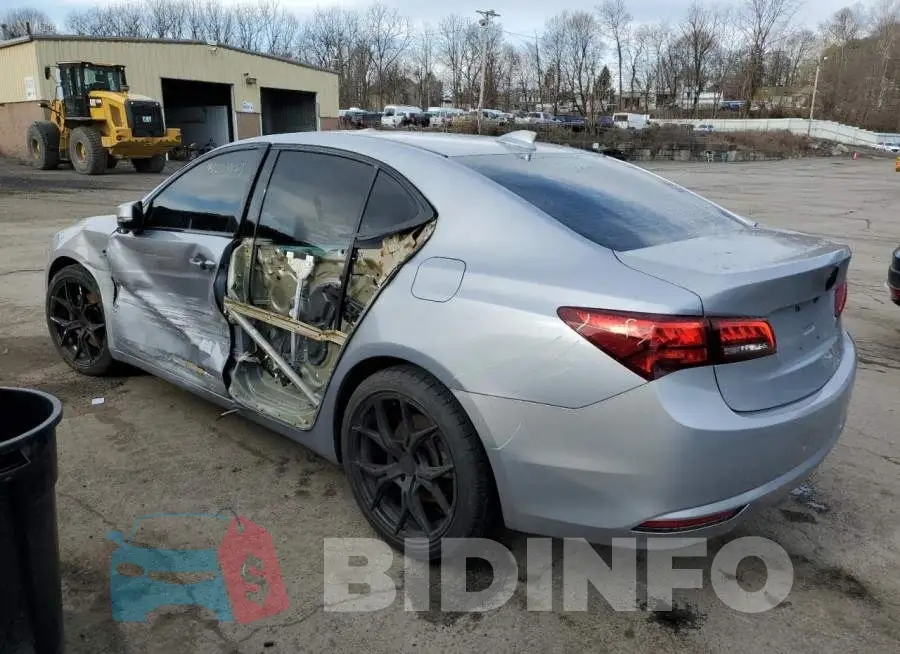 19UUB2F35FA018426 Photo# 2
