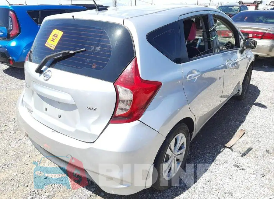 3N1CE2CP6JL359279 Photo# 4