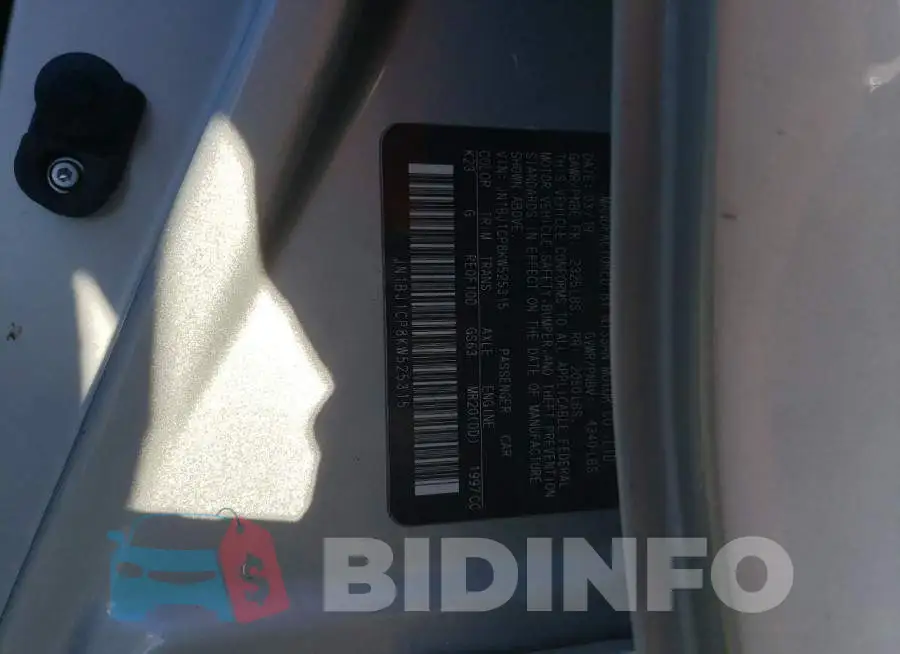 JN1BJ1CP8KW525315 Photo# 13
