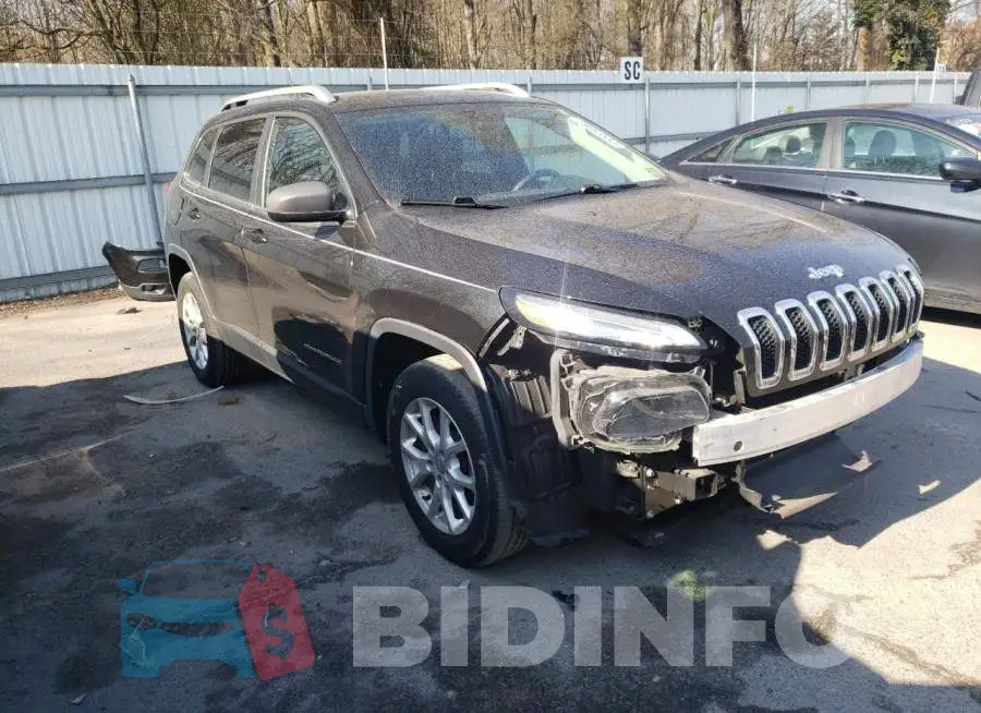 1C4PJMCB4EW323925 Photo# 4